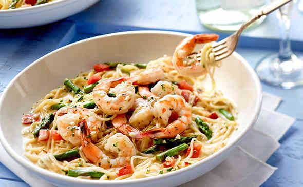 Olive Garden Shrimp Mezzaluna Recipe