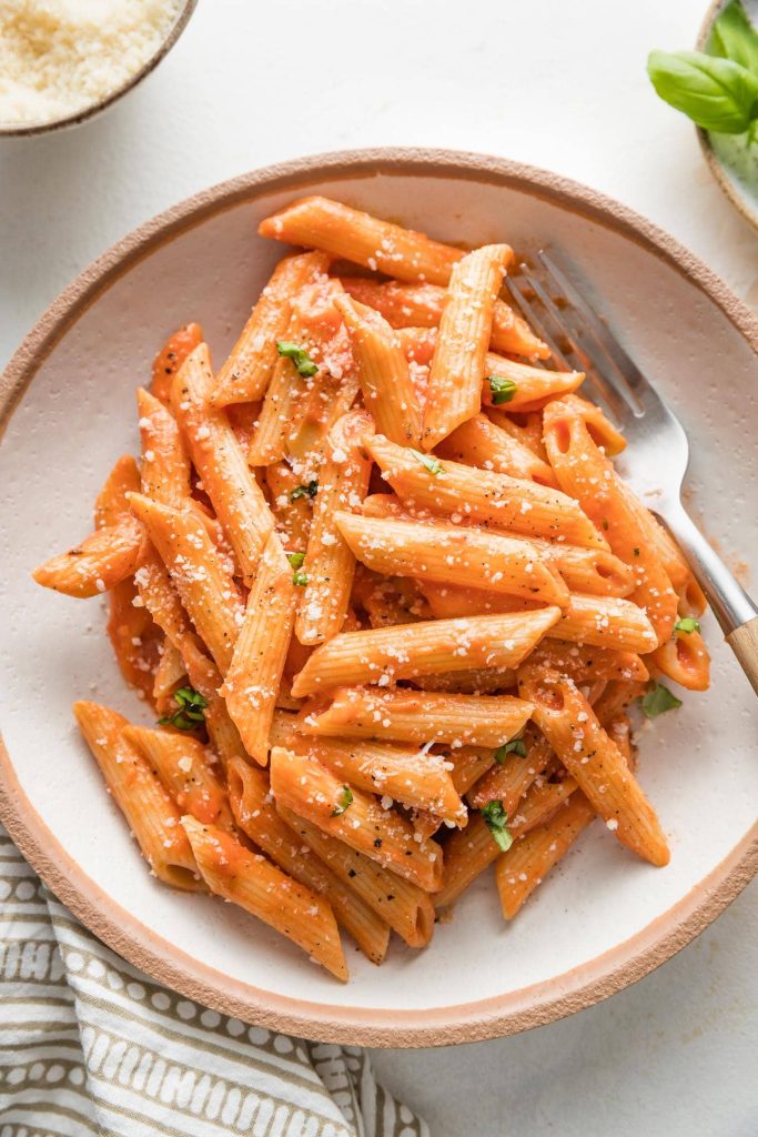 Trader Joe's Creamy Tomato Basil Pasta Sauce Recipe: Irresistibly ...